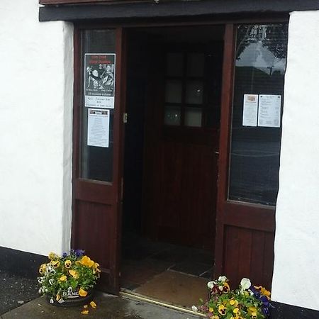 Long Acre Lodge Carlingford Exterior photo